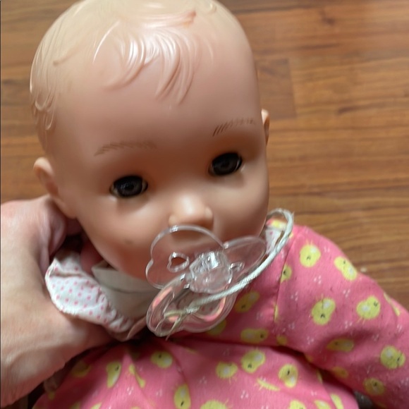 Charming Pink Doll Trio with Accessories - Picture 5 of 7